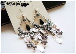 平價外貿首飾新潮精選 Liz、Monet、DK、KC品牌首飾與服飾美發飾品一站式銷售